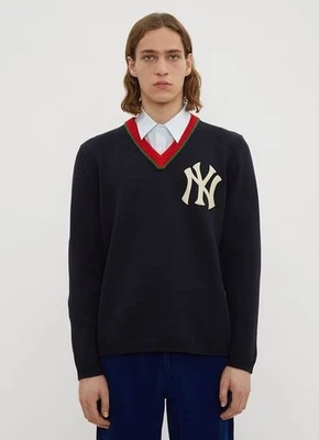 Suéter GUCCI $1280 2018 NY Yankees Azul Marino Tejido Lana Medio Cuello en V Jersey Foto 1 de 4