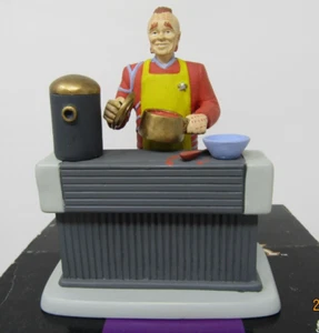 MINIATURA STAR TREK NEELIX 1996 RESINA COMO FOTO - Imagen 1 de 5