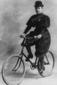 Viktorianische Dame posiert auf Fahrrad 1800er Jahre professionelles Foto Labor Nachdruck - Bild 1 von 1