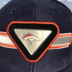 Denver Broncos NFL Pro Line Baseball Mütze Kappe Gummi in Lay Bronco bestickt - Bild 1 von 7