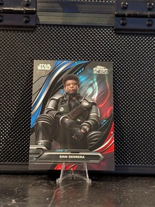 2024 Topps Chrome Black Star Wars - Saw Gerrera #18 Blue/Red Lava Refractor /99 - Picture 1 of 3