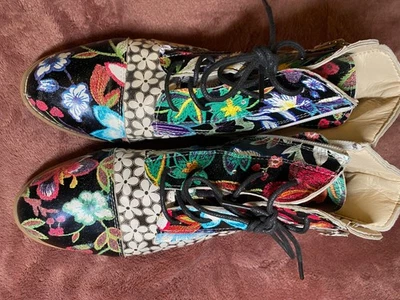 Botines - Único Pintado Multi-patrón Cremallera Laterales Talla 40; EE. UU. TALLA 8,5-9 Foto 1 de 4