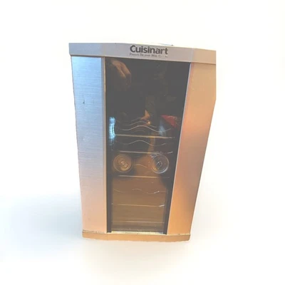 Bodega Cuisinart CWC-800 8 Botellas Reserva Privada, Acabado Inoxidable Foto 1 de 4