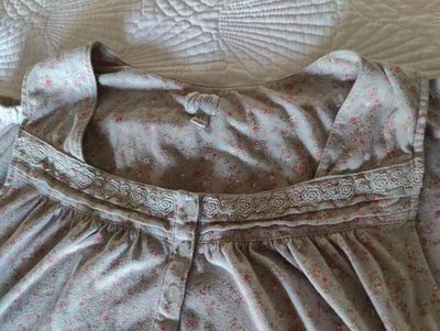 2 Piezas ARIA Verano Pijama Pullover Sin Mangas Top Talla L Floral sobre Gris Foto 1 de 3