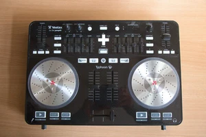 Vestax Typhoon DJ Mixer mit Software Virtual DJ - Bild 1 von 3