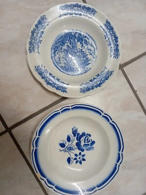 3  assiettes anciennes Décor Bleu - Photo 1/4