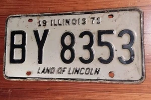 1971 Illinois IL License Plate BY 8353 - Picture 1 of 2