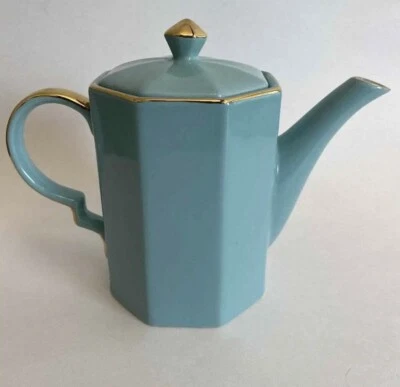 TETERA GRACE'S COMO NUEVA/VERDE AZULADO con TETERA/CAFETERA DE PORCELANA DORADA Foto 1 de 4