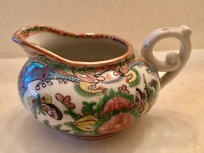 ~Antique 19th C Chinese Export Porcelain Creamer  -Famille Rose Canton Pattern - Image 1 of 4