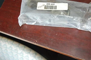 Numatics 239-637, Plug in Base,  3/8" Ports,    NEW - Picture 1 of 1