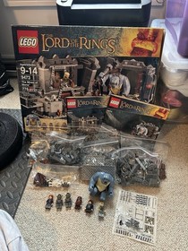 lego LOTR mines of moria 9473 (Lord Of The Rings)