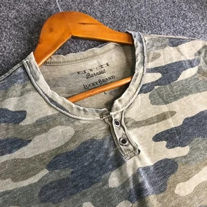 Lucky Brand Shirt Mens Large Camo Henley Short Sleeve Venice Burnout Faded Baja - Picture 1 of 7
