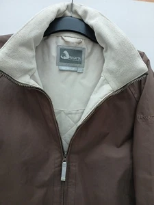 Regatta Größe 12 wasserdichte Jacke faltbare Kapuze durchgehender Reißverschluss & Reißverschlusstaschen P2P 21". - Bild 1 von 20