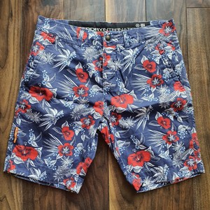 Las mejores ofertas en Pantalones cortos de flores para hombres | eBay