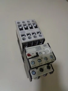 WEG CWM12 10E SCHÜTZ mit RW27-1D Überlastrelais 8-12,5A 480 V Spule 7,5 PS - Bild 1 von 13