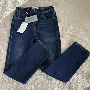Dear John Denim Straight Leg Dawson Stella 24 0 Dark Wash NWT - Picture 1 of 6