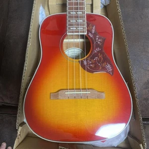 Final Epiphone Hummingbird Tenor Ukulele - Picture 1 of 6
