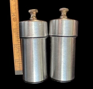 Chef Specialties 4" Futura Stainless Steel Pepper Mill & Salt Mill Set Pre Owned - Picture 1 of 3