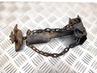 Mitsubishi L200 winch spare wheel carrier 2.5 di-d 2013 - Image 1 of 4