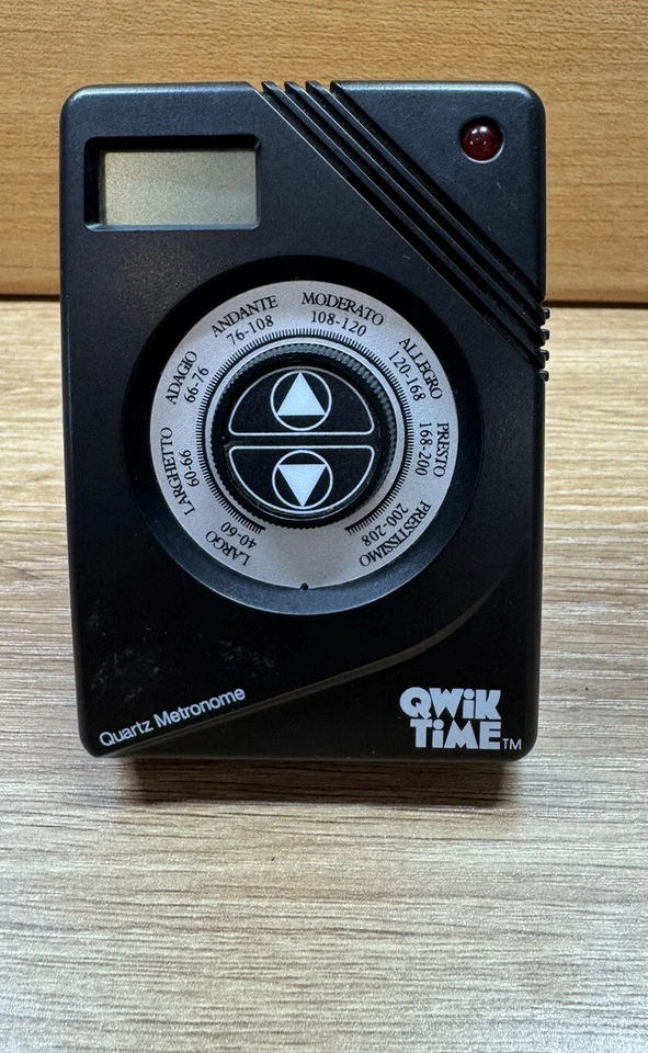 Sintonizador de tono de metrónomo portátil Qwik Time 1x S006P 9 voltios batería fresca Foto 1 de 4