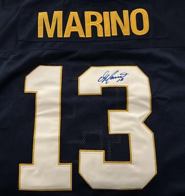 🔥Dan Marino Signed Adidas True School Pittsburgh Panthers Football Jersey🔥 - Image 1 of 4