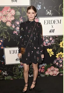 Neu ERDEM x H&M schwarz Blumenmuster mehrfarbig Lätzchen vorne Kleid mit Rüschen USA 4, UK 8 - Bild 1 von 4