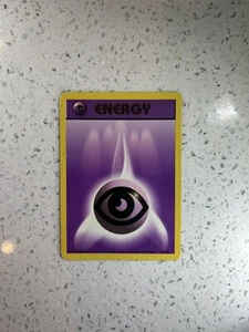 Psychic Energy Card 101/102 Base Set NM / MINT Pokemon Card Purple WOTC 1999 - Picture 1 of 2