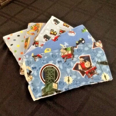 Nuevos paños para eructar hechos a mano ~ cinco bebés niños ~ centro de pañales/franela preplegados de 3 capas Foto 1 de 4