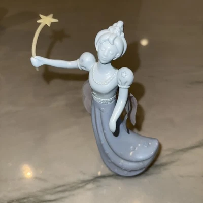 Jarra "Good Fairy" vintage Avon llena de aroma "Delicates Daisies" años 70. Foto 1 de 3