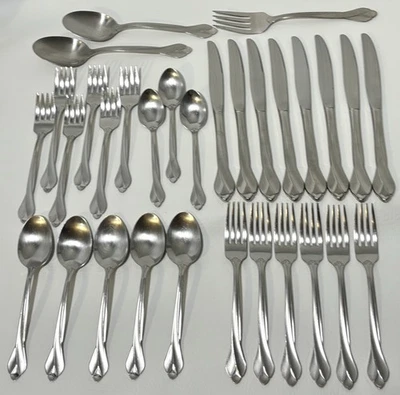 Oneida Tribeca Stainless Steel Flatware Satin Handle USA 31 Pcs Fork Knife Spoon - Image 1 of 4