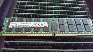SAMSUNG 16GB PC4-2133P PC4-17000R DDR4 REG-ECC DIMM M393A2G40DB0-CPB - Picture 1 of 1