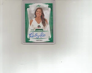 Hope Solo Autograph Green Premier Edition 2023 Leaf PBA Bowling Card #6/8 - Foto 1 di 2