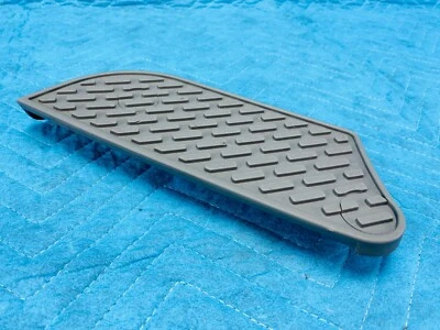 Lexus LX470 Rear Floor Mat Plate Passenger Side 1998-2002 Gray:LF10 OEM - Image 1 of 4