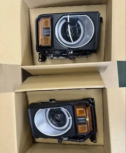 Genuine TOYOTA Land Cruiser Prado 250 Series Round LED Headlights Upgrade JAPAN - Imagen 1 de 10