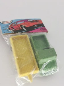 PN (NO TOMTE) RARISSIME BLISTER REVENDEUR DEUX VOITURES 1/43ème VINYLE 3 - Imagen 1 de 5