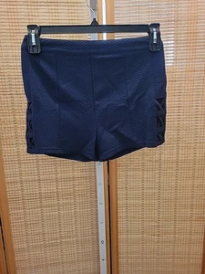 Forever 21 Shorts Womens Size Medium Navy Blue Dress Designs On Side Stretch  - Picture 1 of 12