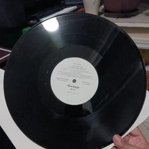 Garbage – Milk – Almo Sounds – PRO-A-8012 – 1996 Promo 12" Single - Picture 1 of 5