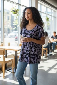 Lularoe Iris V Neck Shirt Rare Black And Purple Cheetah Print Soft *Neu* Gr. L - Bild 1 von 3