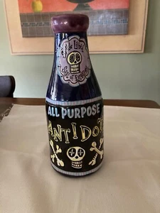SKELLRAMICS Skull Label All-Purpose Antidote Decorative Ceramic Bottle 21/100 - Picture 1 of 6