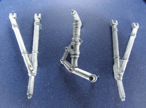 1/35 Maßstab Mi-24 Hinterfahrwerk Set 35001 für Trompeter - Bild 1 von 1