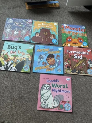 Twinkl Original Children's Book Bundle Like New X7 - Image 1 of 4