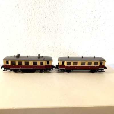 Trix Express 2280  Diesel-Kleintriebwagen VT75 mit Anhänger umlackiert - Bild 1 von 4