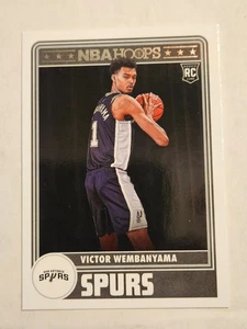 Victor Wembanyama - 2023-24 Panini NBA Hoops Rookie Card #298 - Foto 1 di 2