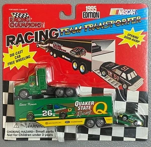 1995 1/87 RACING CHAMPIONS #26 STEVE KINSER “QUAKER STATE” TEAM TRANSPORTER NIP - Picture 1 of 9