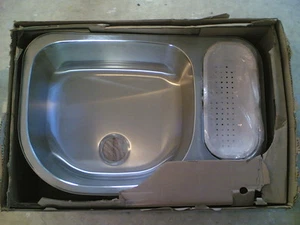 NIB Elegant HOUZER Stainless Steel UNDERMOUNT Two-Bowl KITCHEN SINK MG-3209SL - Picture 1 of 8