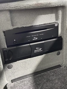 2004-2007 JAGUAR XJ8 XJR NAVIGATION DVD DRIVE And Cd Changer OEM - Bild 1 von 1