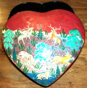 BOITE ARTISANALE PAPIER MACHE COEUR  PEINT A LA MAIN  les biches  - Imagen 1 de 4