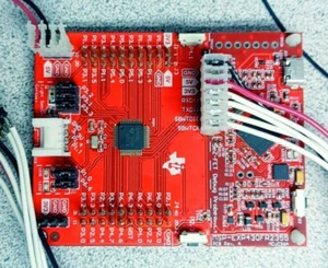 TEXAS INSTRUMENT MSP-EXP430FR2355 LAUNCHPAD CIRCUIT BOARD WOW!! - Picture 1 of 3