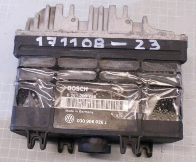 Centralina motore benzina VW Golf III 1H1/1G4 anno '93, 030906026J Bosch 0261200756 - Immagine 1 di 4