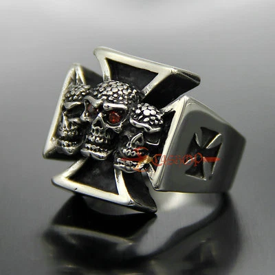 男式大号不锈钢凯尔特铁十字骷髅骑手戒指红色 CZ — 第 1/4 张图片